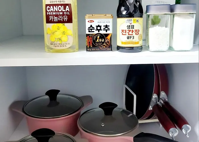 Apartment Travel Free Parking Sindorim Station 12 Minutes Walk Yeongdeungpo Station 14 Minutes Hongdae Namsan Free Ott