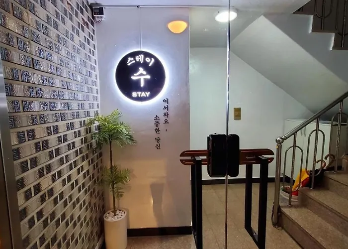 Travel Free Parking Sindorim Station 12 Minutes Walk Yeongdeungpo Station 14 Minutes Hongdae Namsan Free Ott * Seoul