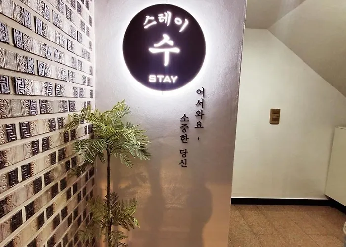 Travel Free Parking Sindorim Station 12 Minutes Walk Yeongdeungpo Station 14 Minutes Hongdae Namsan Free Ott Apartment Seoul