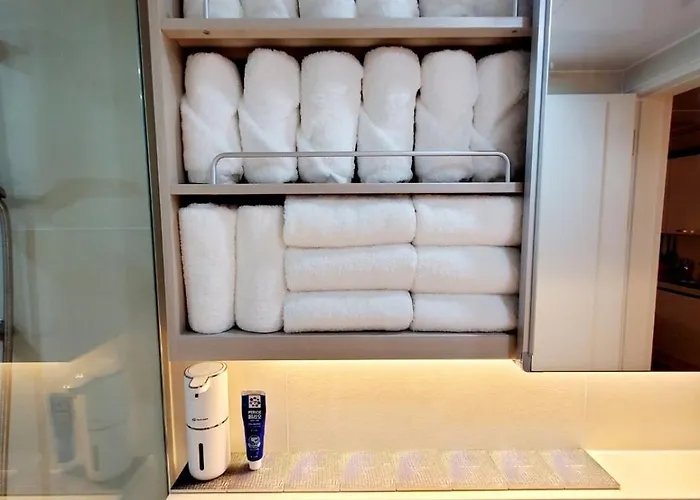 Apartment Travel Free Parking Sindorim Station 12 Minutes Walk Yeongdeungpo Station 14 Minutes Hongdae Namsan Free Ott Seoul